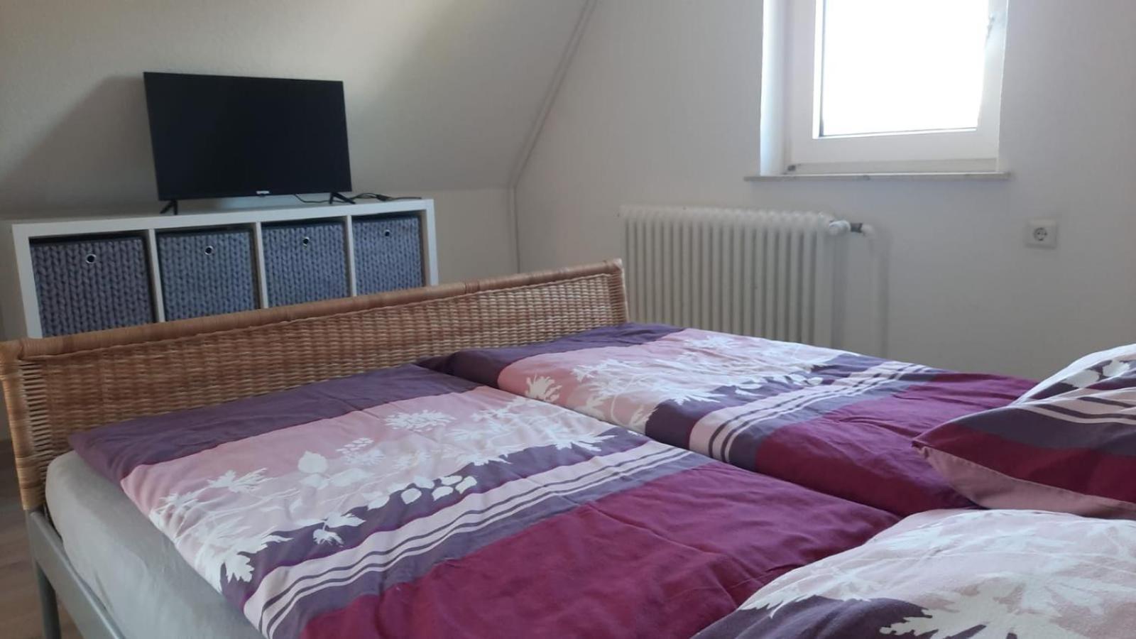 Ferienwohnung Mittelpunkt Schortens Exteriör bild