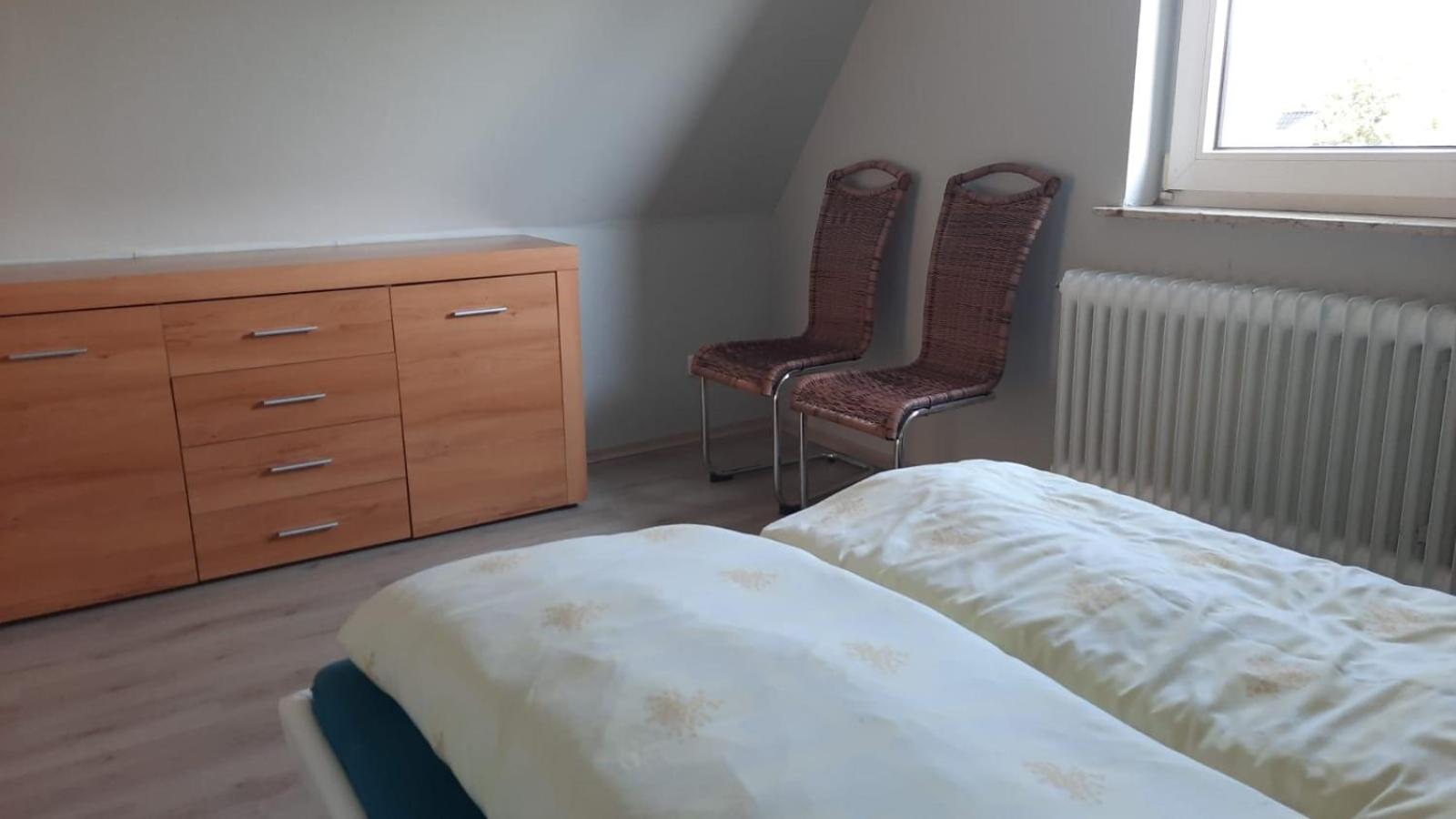 Ferienwohnung Mittelpunkt Schortens Exteriör bild