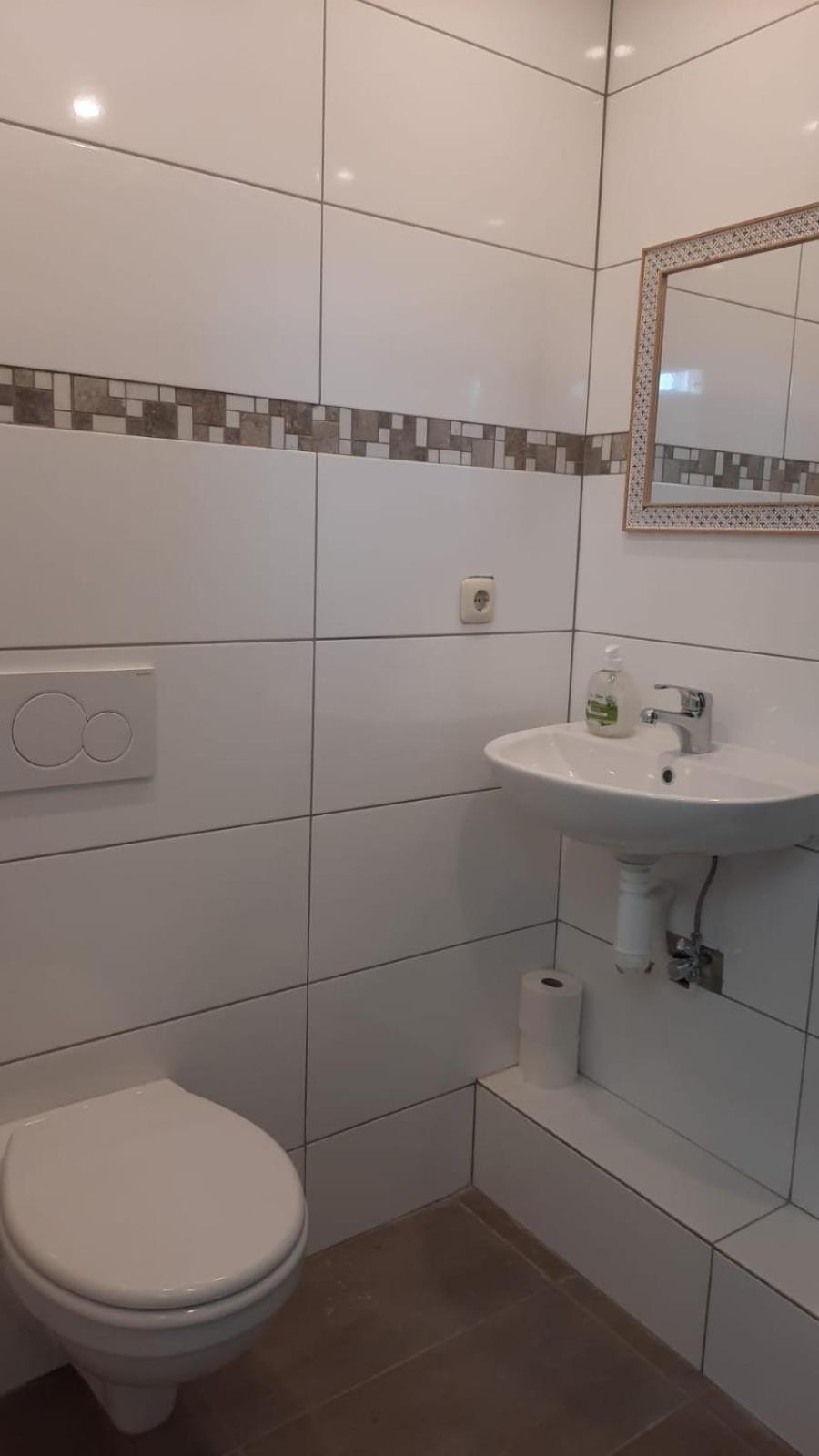 Ferienwohnung Mittelpunkt Schortens Exteriör bild
